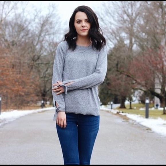 LOFT grey sweater - Picture 4 of 4